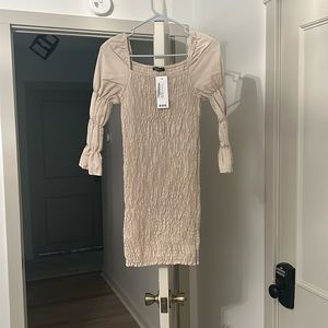 Mini boohoo tan dress never worn with tags on